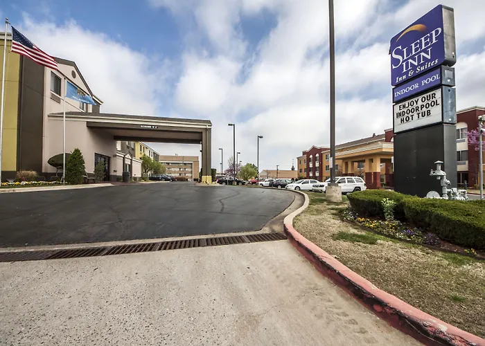 Sleep & I-44 Hotel Tulsa